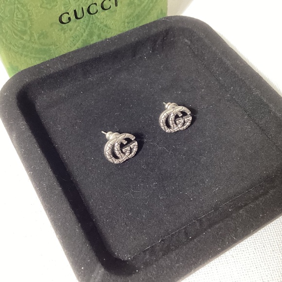 Gucci Retro Silver GG Small Earrings - Picture 2 of 3